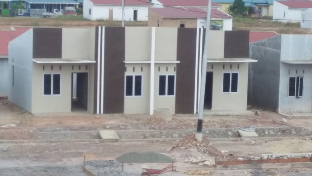 foto contoh rumah perumahan Dompak Indah Residence