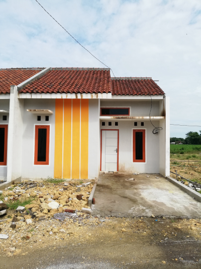 foto contoh rumah perumahan Grand Jambangan Residence