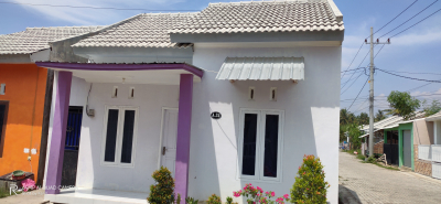foto contoh rumah perumahan Kertosari Land