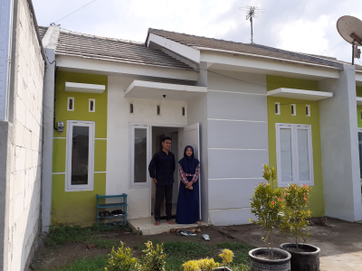foto contoh rumah perumahan BMW Klasteria Lavender