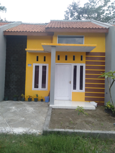 foto contoh rumah perumahan Bendo Satelit