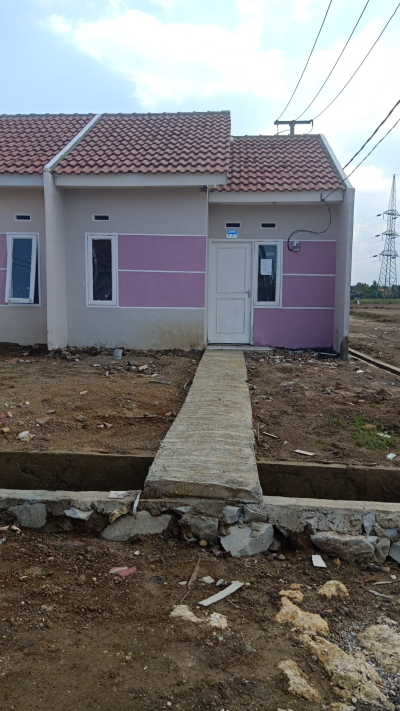 foto contoh rumah perumahan Villa karawangi