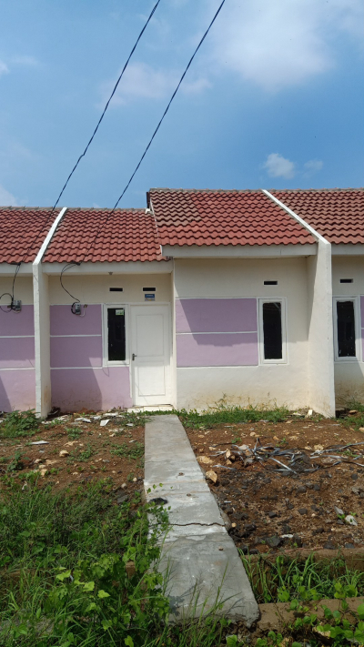 foto contoh rumah perumahan Villa Karawangi Kosambi