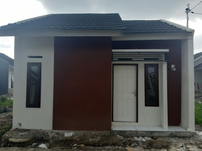 foto contoh rumah perumahan TAMAN ANGGREK 2