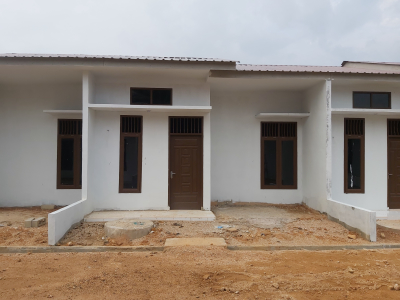 foto contoh rumah perumahan TOHOLAND NATIO