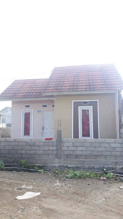 foto contoh rumah perumahan roemah mandalika