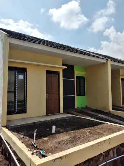 foto contoh rumah perumahan Griya Paramarta