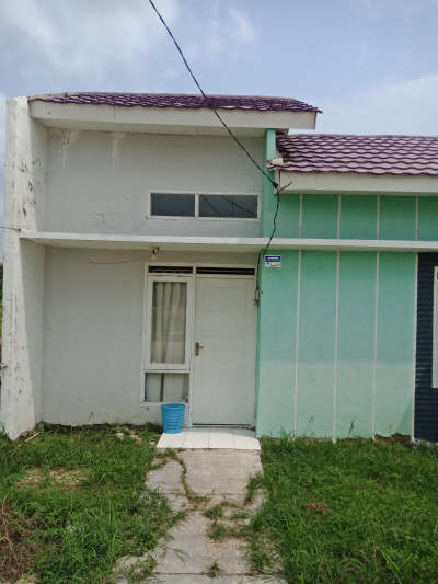 foto contoh rumah perumahan KLARI REGENCY