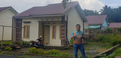 foto contoh rumah perumahan Villa Malaya
