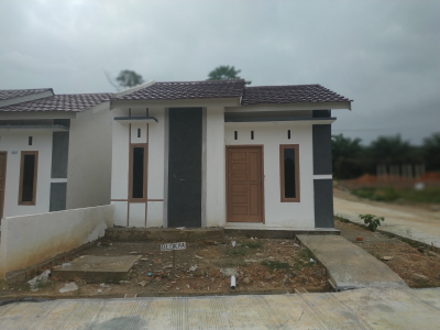 foto contoh rumah perumahan Pioneer Residence