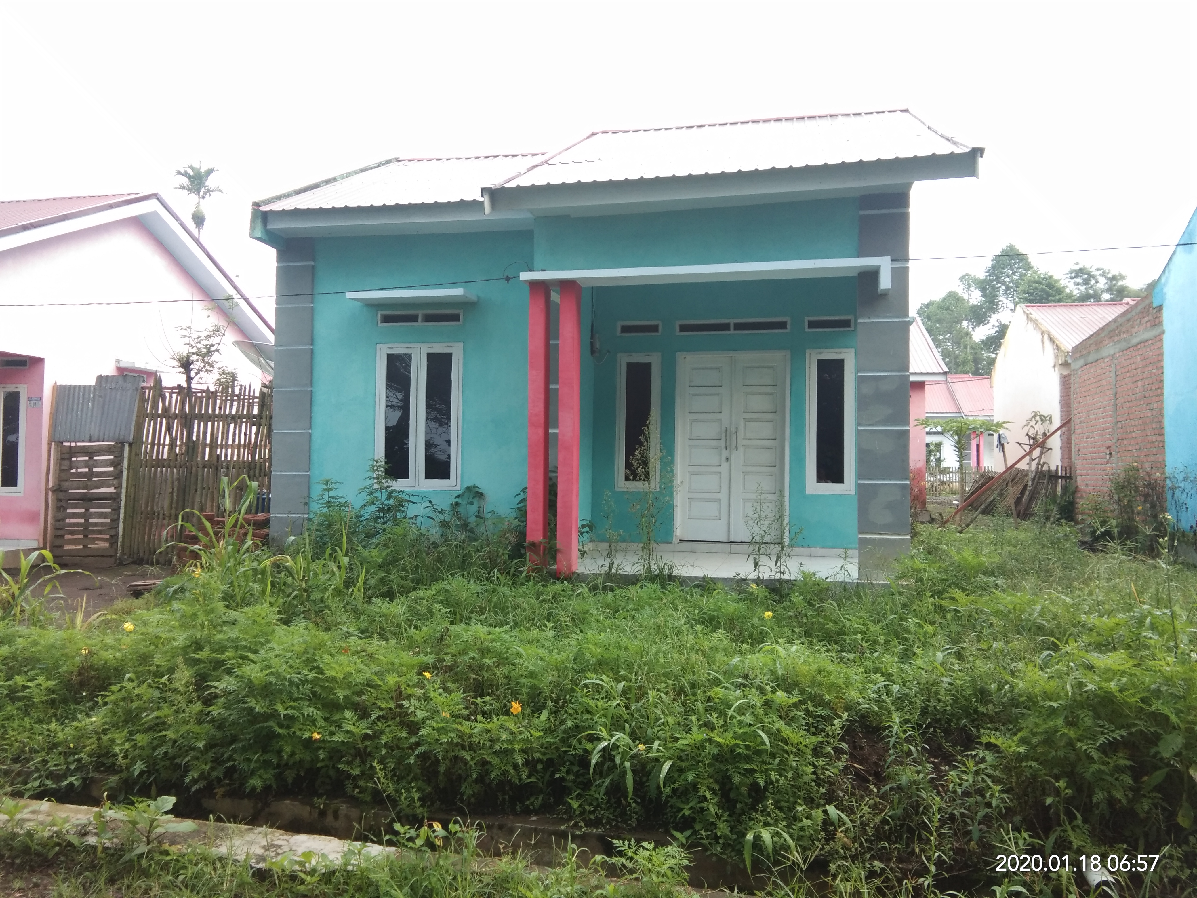 foto contoh rumah perumahan Griya Mutiara 999 2