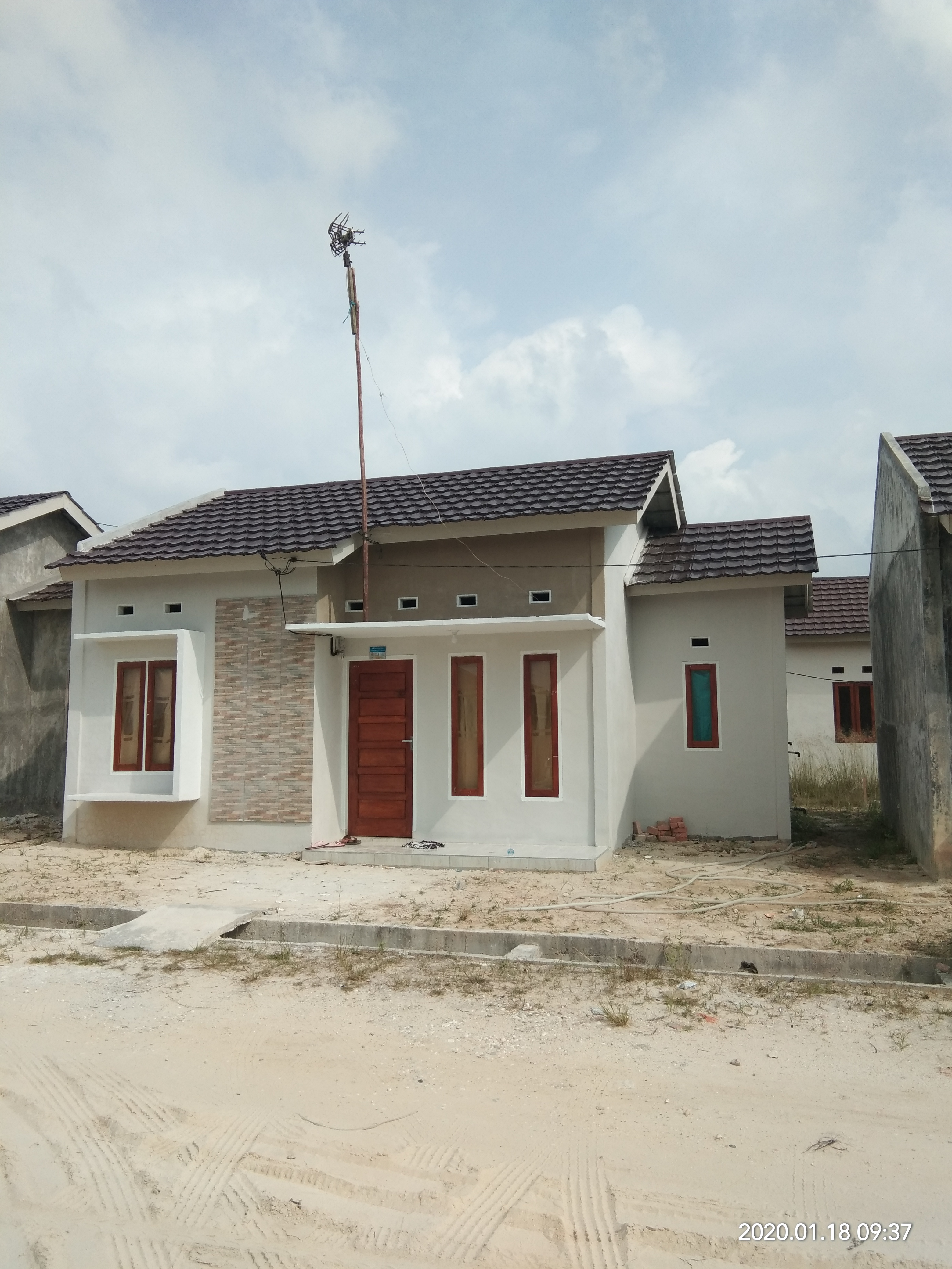 foto contoh rumah perumahan GARUDA SAKTI 45 TAHAP III