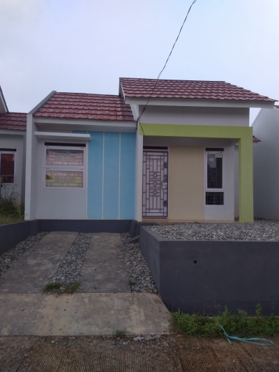 foto contoh rumah perumahan Puri Pelangi