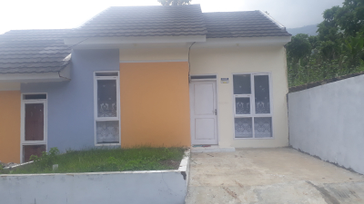 foto contoh rumah perumahan BUMI RANCABANGO INDAH 