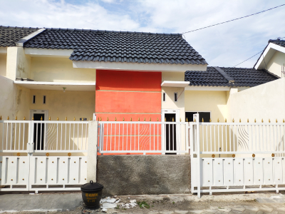 foto contoh rumah perumahan REI Harmoni