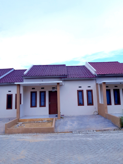 foto contoh rumah perumahan Puri Maharani