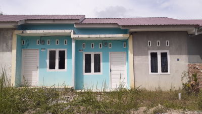 foto contoh rumah perumahan Martoba Land
