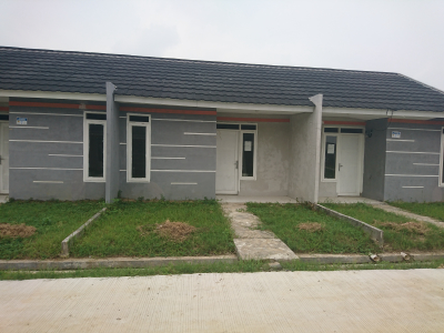 foto contoh rumah perumahan Giri Village