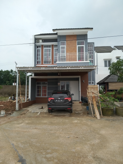 foto contoh rumah perumahan GOLDEN LAND REGENCY
