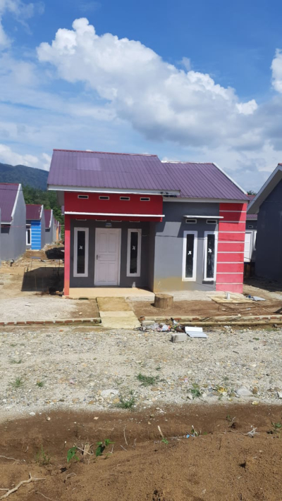 foto contoh rumah perumahan DHARMAS REGENCY