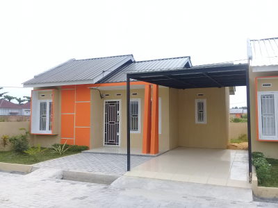 foto contoh rumah perumahan Karya Mandiri