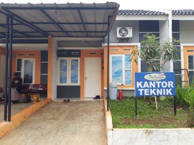 foto contoh rumah perumahan PURI ARRAYA