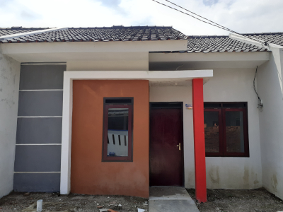 foto contoh rumah perumahan Alam Asri Ciledug