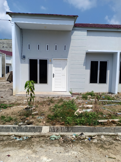 foto contoh rumah perumahan Perumahan Sungai Indah