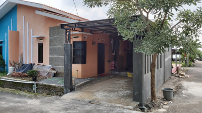 foto contoh rumah perumahan Griya Manik Cimanis