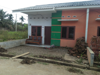 foto contoh rumah perumahan GRAHA PURI BHINEKA