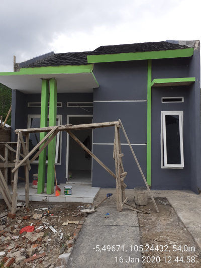 foto contoh rumah perumahan Berlian Resident