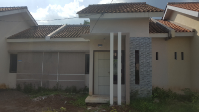 foto contoh rumah perumahan GRIYA PRINGGOWIRAWAN