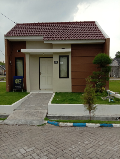 foto contoh rumah perumahan THE METRO GRAHA -LA DIAMOND
