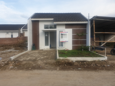 foto contoh rumah perumahan Rowosari megah asri 2