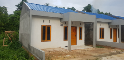 foto contoh rumah perumahan Puri lestari