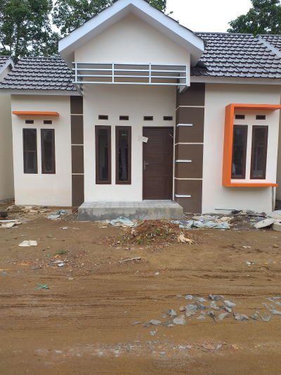 foto contoh rumah perumahan MEGA GRAHA
