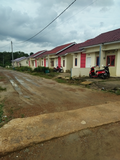foto contoh rumah perumahan PESONA KHAYANGAN 