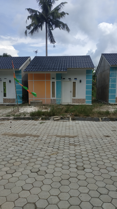 foto contoh rumah perumahan Montana Residence