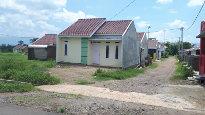 foto contoh rumah perumahan Cikondang Regency 2