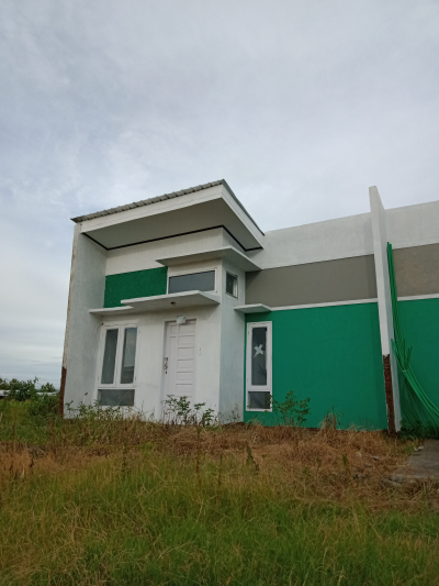 foto contoh rumah perumahan The mountain village