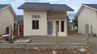 foto contoh rumah perumahan azkia gardenia