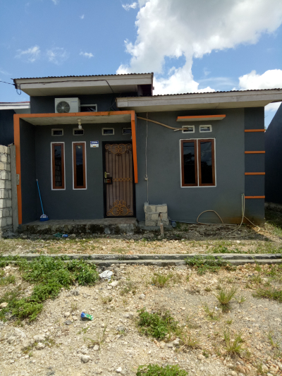 foto contoh rumah perumahan Perumahan Mega Permai