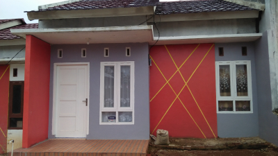 foto contoh rumah perumahan Sukadanaham Residence
