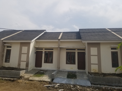 foto contoh rumah perumahan Grand Metro Pamengkang