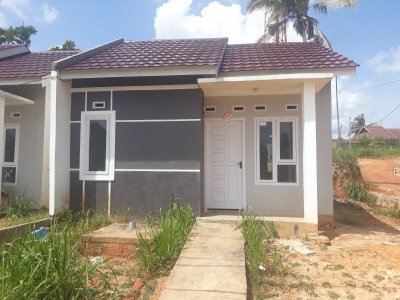 foto contoh rumah perumahan GREEN PINCURAN