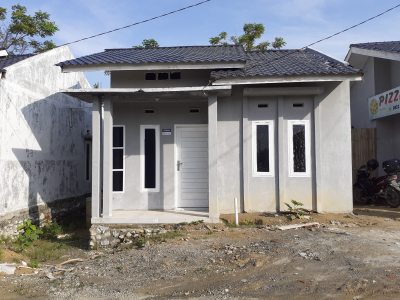 foto contoh rumah perumahan KUTA INDAH IV