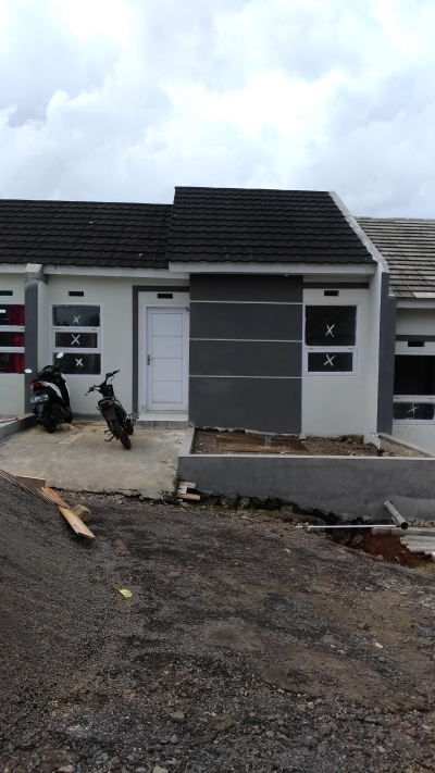 foto contoh rumah perumahan Puncak Medina