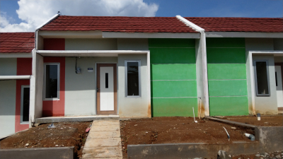 foto contoh rumah perumahan THE GREEN LEYANGAN