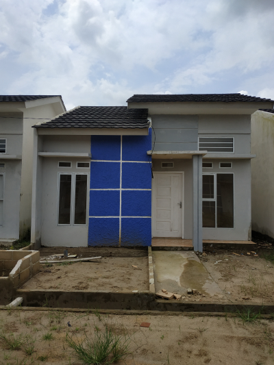 foto contoh rumah perumahan Grand Santika Regency