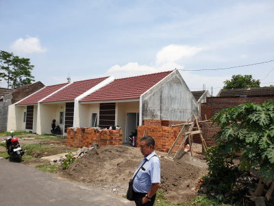foto contoh rumah perumahan Kebonsari Baru